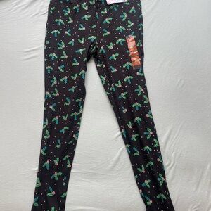 Kids Black Parrot Print Leggings